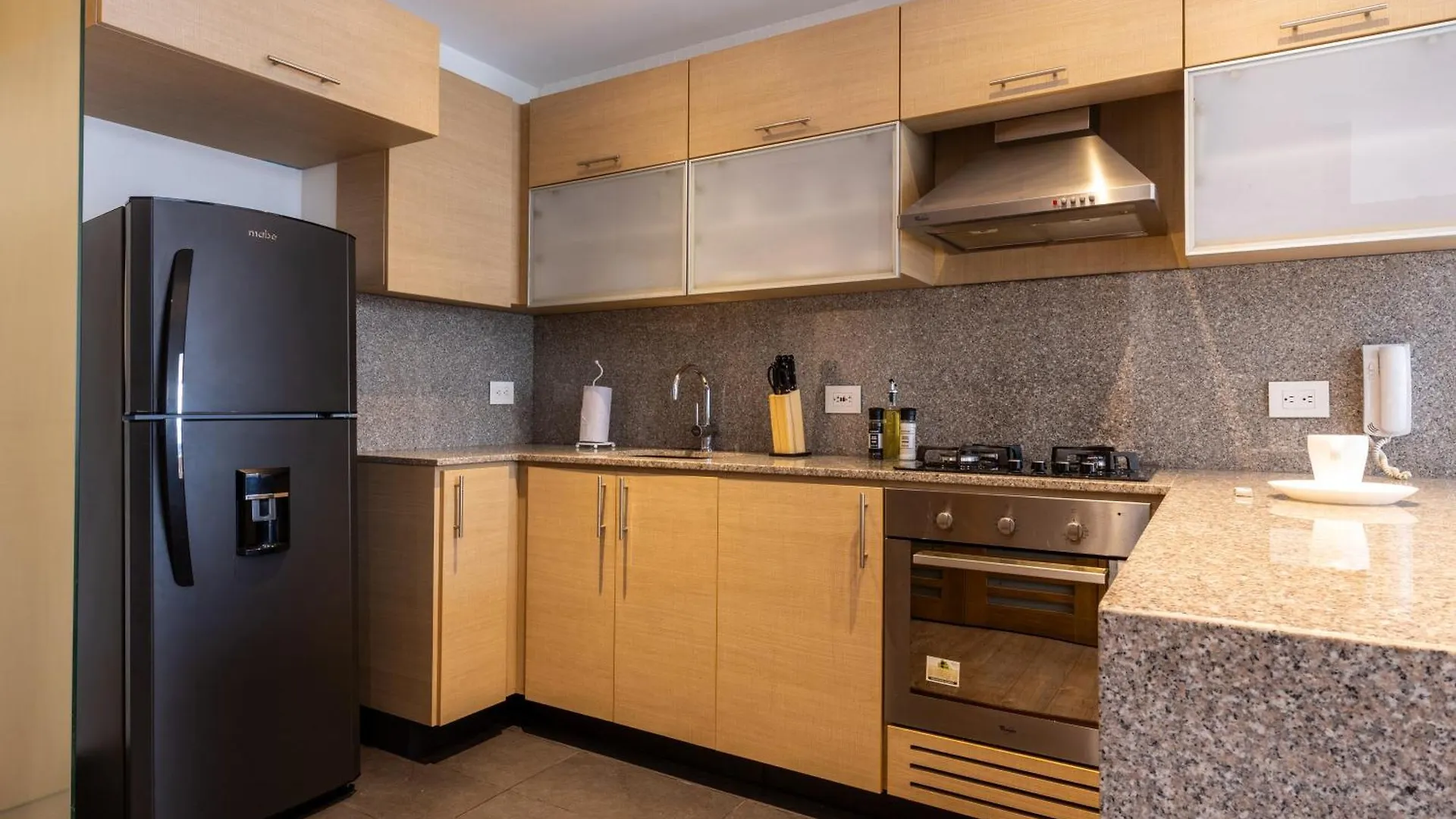 Basika By Wynwood House Aparthotel Bogota